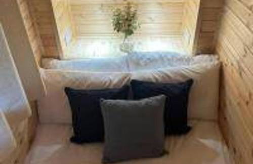 Foundry Farm Arch- pod inspired home - Photo 5