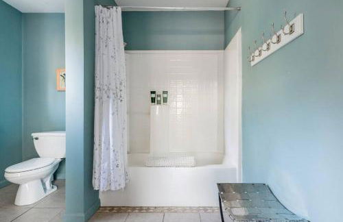 Serene Retreat on a Stream - Photo 22