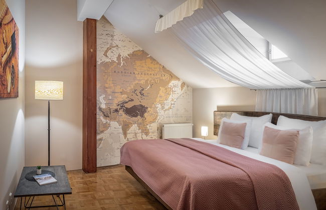 6 Continents Apartments by Adrez Living - Photo 4