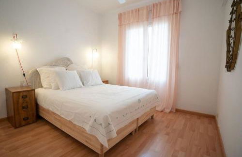 Stunning Designer 2 Bed Apt in Glorious Gràcia - Photo 23