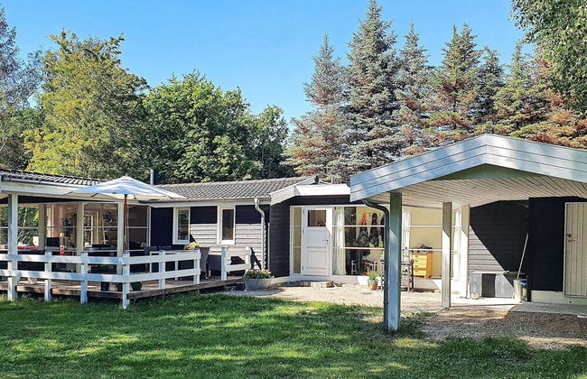 Simplistic Holiday Home in GÃ¸rlev near Sea - Photo 23