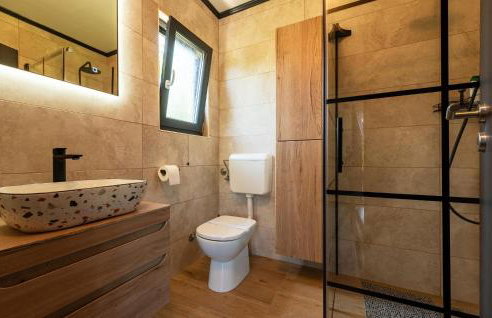 Lovely Home In Lipovlje - Photo 24