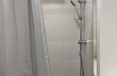 Schoolfield House - Foto 26