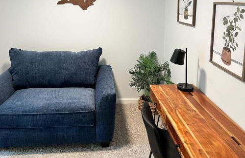 Walk to Dtwn and Breweries Townhome in Cary! - Foto 20