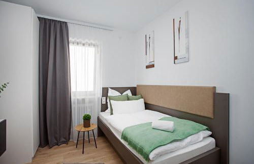 Zwick Apartments - Photo 21