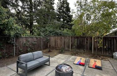 Modern, Renovated 5b/3ba near Apple, Kaiser - Foto 6
