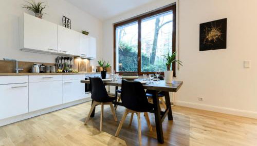 90sqm 2BR Design Gem - outdoor terrace - Foto 3, stove, dishwasher, pet friendly