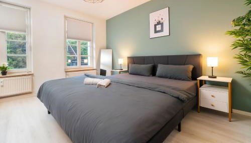 Smart Home - Wuppertal - Perfect for 6-8 Guests! Netflix - Central - Free Parking Zone - Photo 3