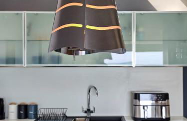 Beachside - Stunning sea view townhouse across the road from the beach - Foto 12