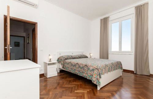 Trilocale Panoramico - Vista Mare - Foto 10