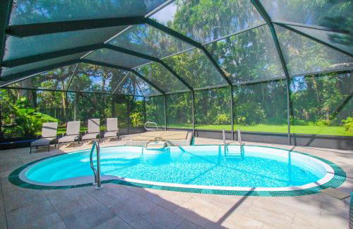 Elegant 3BR 2BA Private Pool Home - Foto 8