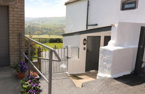 Cefn Isaf - Photo 13