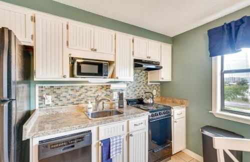 Charming Panama City Studio with Community Pool! - Foto 12