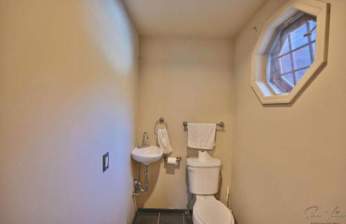 Heated Indoor Private Pool Stream Front Game Room - Photo 26