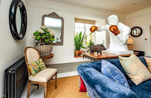 Magnificent Clarence cottage! - Photo 40