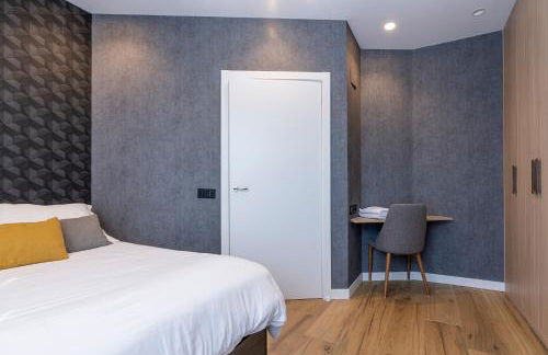 BIG 4 ROOMS in a Centric Home Parking Included - Foto 40