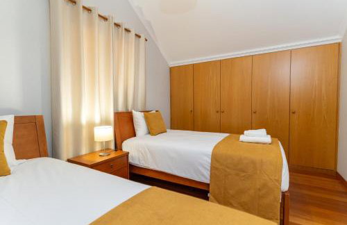 Vanda House com 2 Quartos Vista Mar e montanha no centro da Ilha - Foto 27