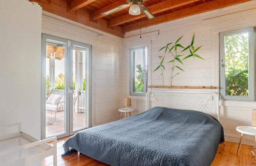 Farmhouse with pool minutes from beach - Photo 28