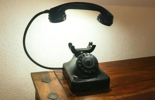 Gelbe Koffer - Vintage Maisonette Neunkirchen - 2 SZ - Self-Check-in - Balkon - Parkplatz - 1 km zum Zentrum - bis 4 Pers - Foto 27