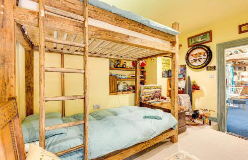 Family Country Cottage With a Private Valley View - Foto 34