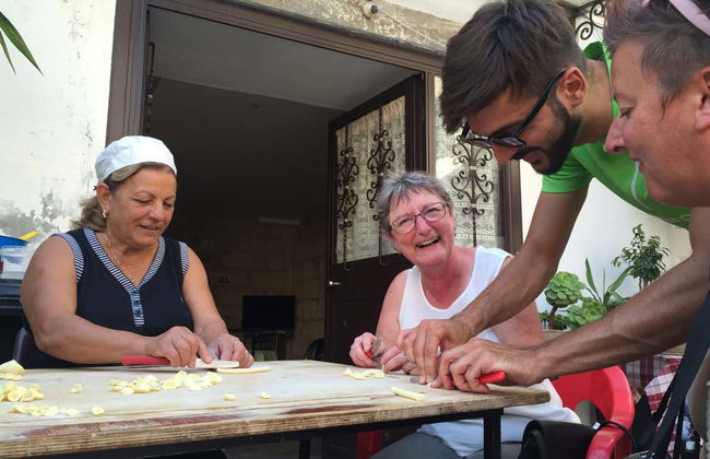 Demostración de elaboración de pasta con degustación - Foto 1