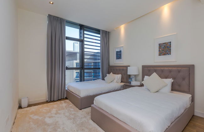 FAM Living - City Walk - Photo 9