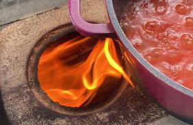 Casa de campo com muito verde e paz, 2 quartos, Wi-Fi, churrasqueira, deck, trilha - Foto 23