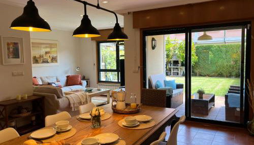 Exclusiva casa en playa América, cerca de Baiona - Foto 1