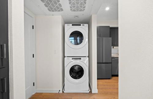 Stylish 2 Bedroom King Bed EVCharger Pet-Friendly Balcony - Foto 21