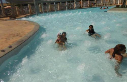 Lacqua diroma - Ótimas Suítes - Park aquático 24h - PISCINA DE ONDAS - Foto 7