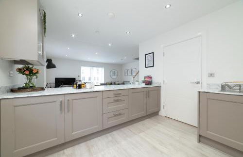 Luxury Duplex 2-Bed Apartment Fruit Market Marina - Foto 10