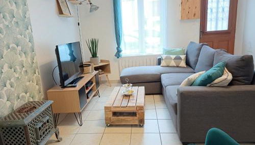 L'artistique, 4 lits, 2 chambres, stationnement gratuit, spacieux, atypique - Foto 3