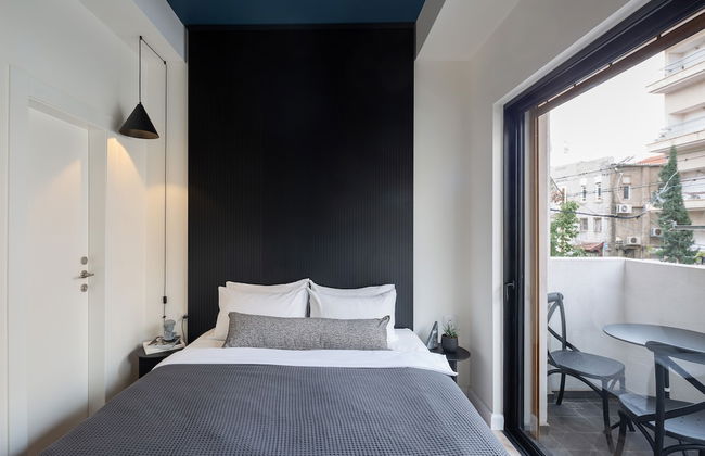 Mr. Louis - By TLV2GO - Photo 3