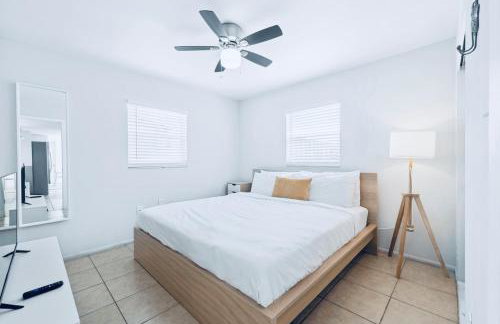 2BR Home with Private Pool, Fire Pit and Grill - Foto 24