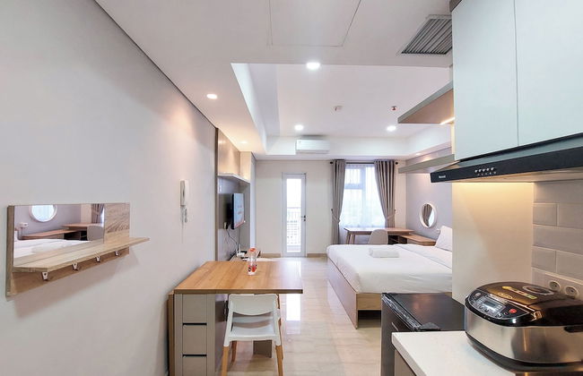 Good Deal and Homey Studio Podomoro City Deli Medan Apartment - Foto 1