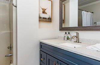 Beautiful recently updated 3bed and 2bath ranch - Foto 17