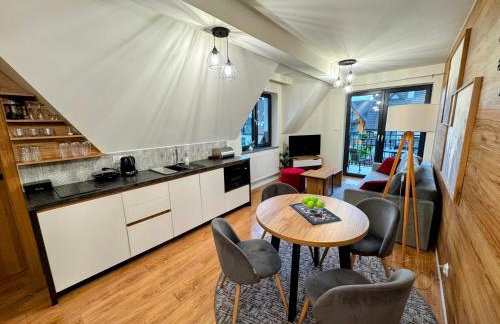 Apartament Grapa D8 - Białka Tatrzańska - Darmowy Skibus - Basen - Sauna - blisko Term Bania i wyciągów narciarskich - Foto 1