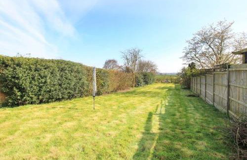 Cheshire Countryside Escape with Garden & Sunrise View - Foto 17
