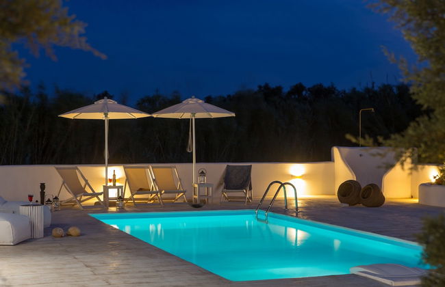 Naxian Lounge Villas - Photo 57