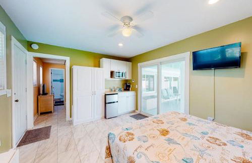 Tropical Haven Retreat 4 Beds 3 Baths Ultimate Family Vacation - Foto 20