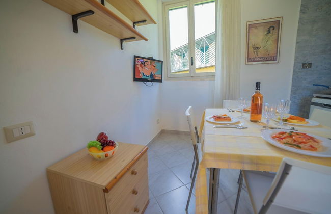 Le Onde Apartment 1 With Pool and Sea - Foto 10