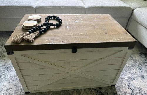 Rustic Kirtland Farmhouse Retreat - Foto 4