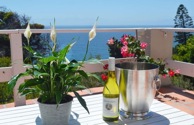 Seabreeze Luxury Two Bedroom Penthouse - Photo 19