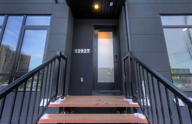 New Luxury Townhome 27 - Photo 64