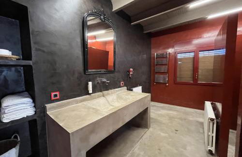 Masia Botargo 9 hab, 8 baños, piscina, porche - Foto 48