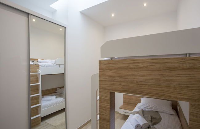 Adrion Aparthotel - Photo 10