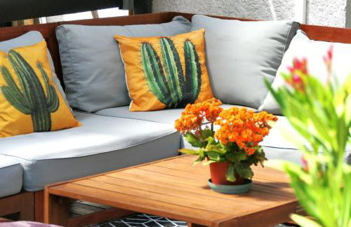 Superbe T3- Two bedrooms appartment with garden and pétanque! Perfect Spot! - Photo 2