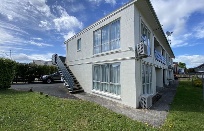 Ulster Apartments - Photo 22