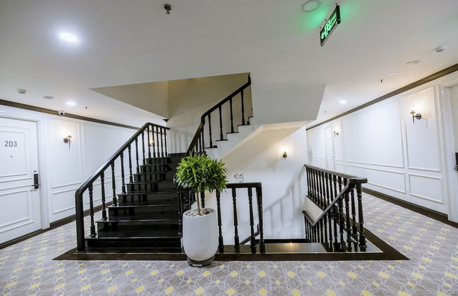 ROBIN HOTEL - Photo 37