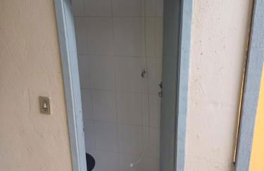 Linda Casa para grupo/ 1km da Expo SP /500m metrô - Foto 4